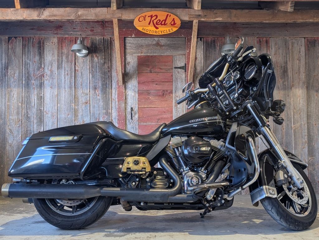 2015 Harley-Davidson® FLHTK - Ultra Limited ULTRA LIMITED in Simpsonville, SC