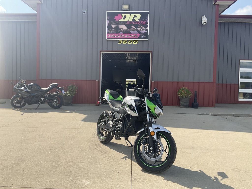 2024 Kawasaki Z e-1 ABS ABS in Cedar Falls, IA