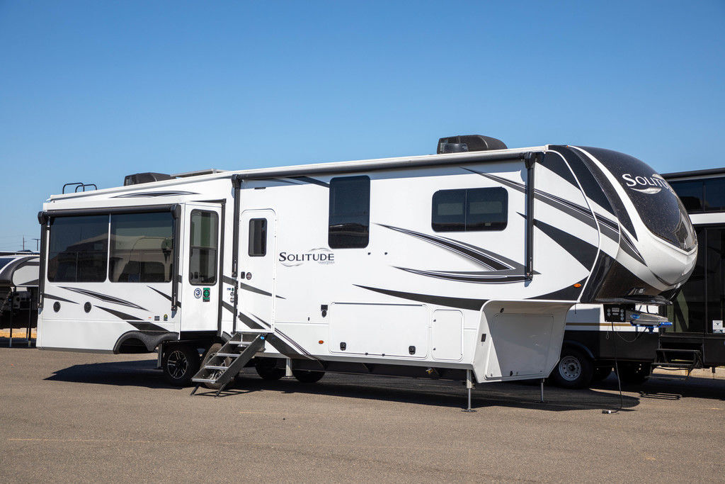 2024 Grand Design Solitude 370DV in union gap WA