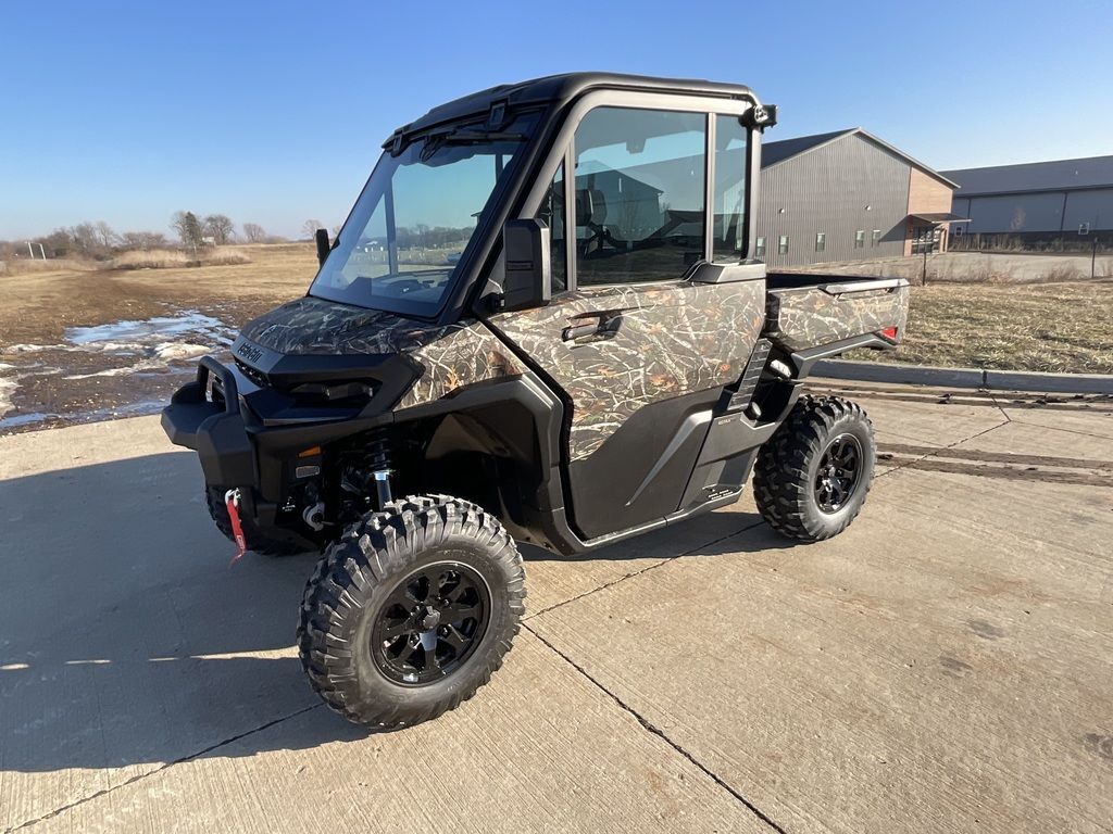 2026 Can-Am Defender HD11 XT Cab Camo UTV/Utility ATV