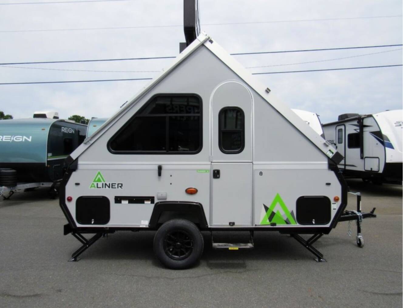 A photo of this 2025 Aliner Ranger 12