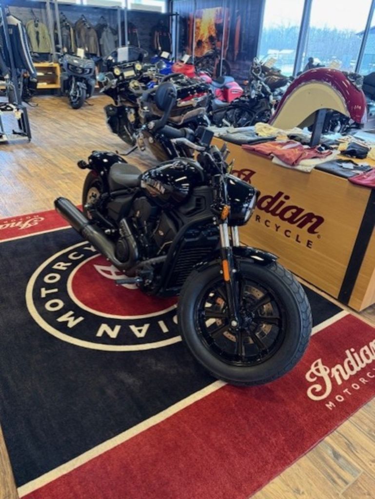 2025 Indian Motorcycle® Scout® Bobber Black Metallic BOBBER in Niles, OH