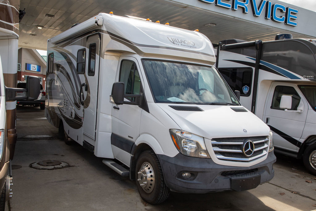 2015 Villagio RENEGADE 25QRS in spokane WA