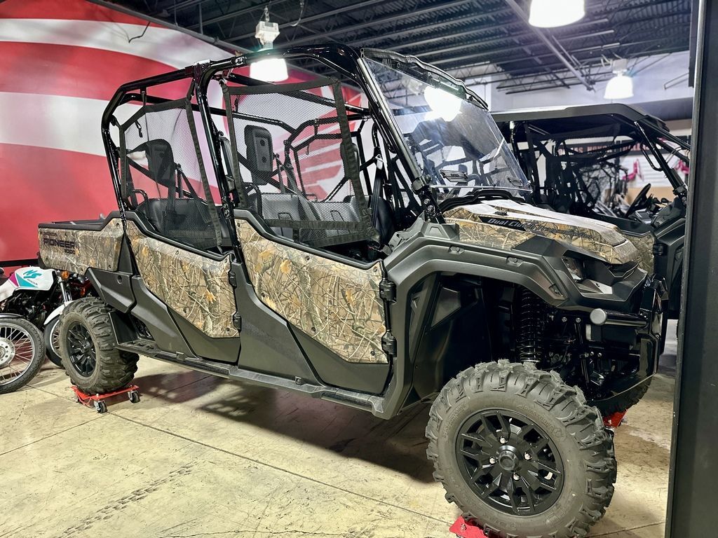 2025 Honda® Pioneer 1000-6 Deluxe Crew TrueTimber Atera Camo in dallas TX