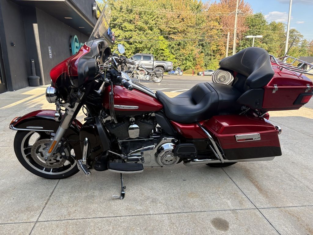 2012 Harley-Davidson® FLHTK - Electra Glide® Ultra Limited ULTRA LIMITED in Niles, OH