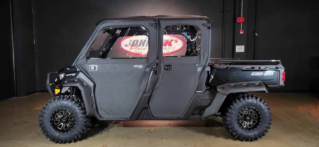2025 Can-Am Defender MAX XT HD9 in elyria OH