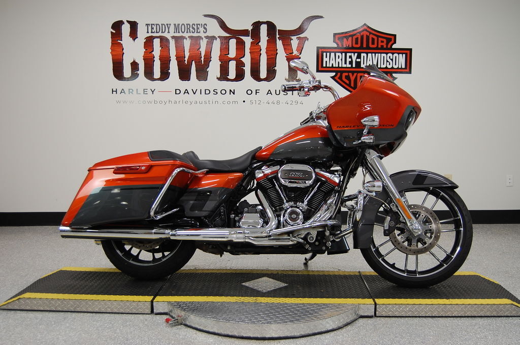 2018 Harley-Davidson® FLTRXSE - CVO Road Glide® CVO CUSTOM in Austin, TX