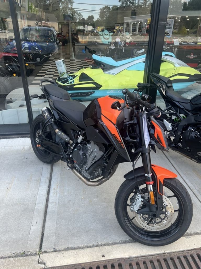 2022 KTM 890 Duke DUKE in Middletown, NJ