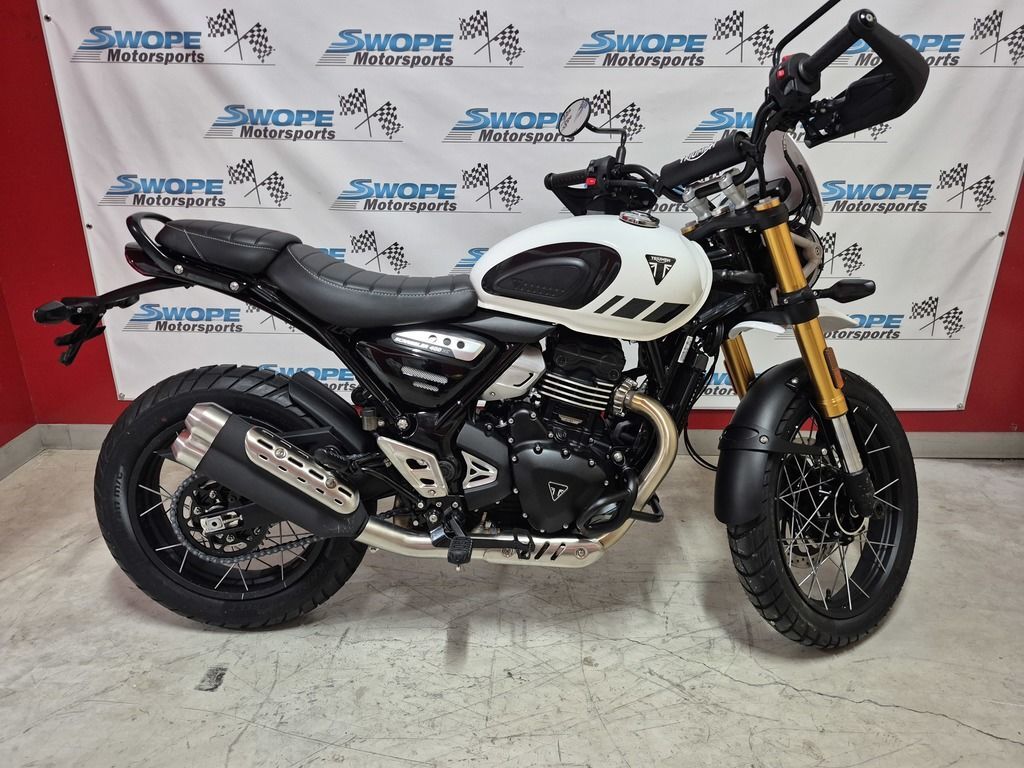 2026 Triumph Scrambler 400 XC Vanilla White 400 XC in Louisville, KY