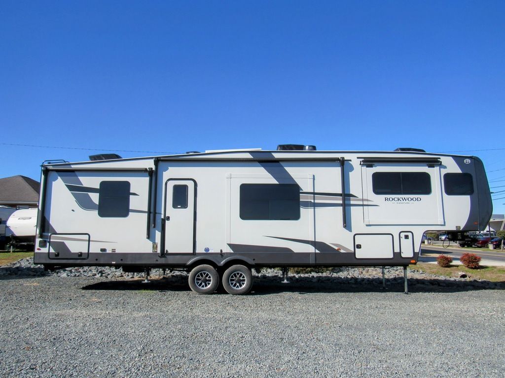 Forest River Rockwood Signature Fifth Wheel RVs for sale - RV Trader