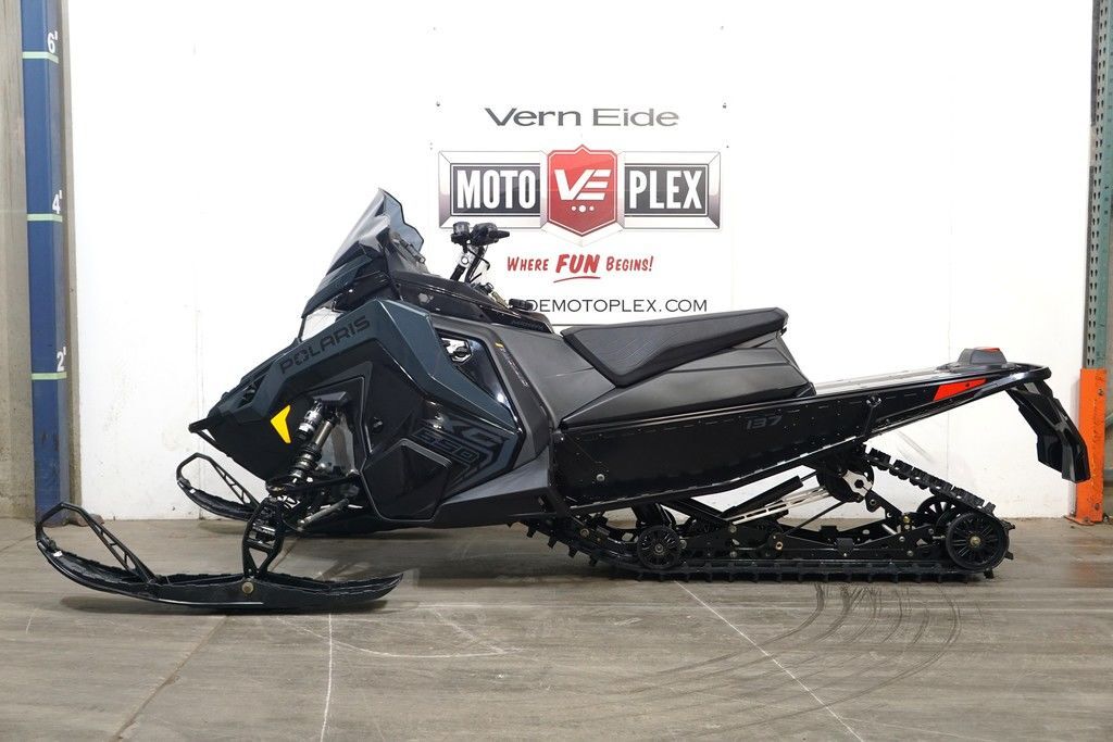 2026 Polaris® 650 INDY XC 137 Gloss Black / Blue Dusk in sioux falls SD