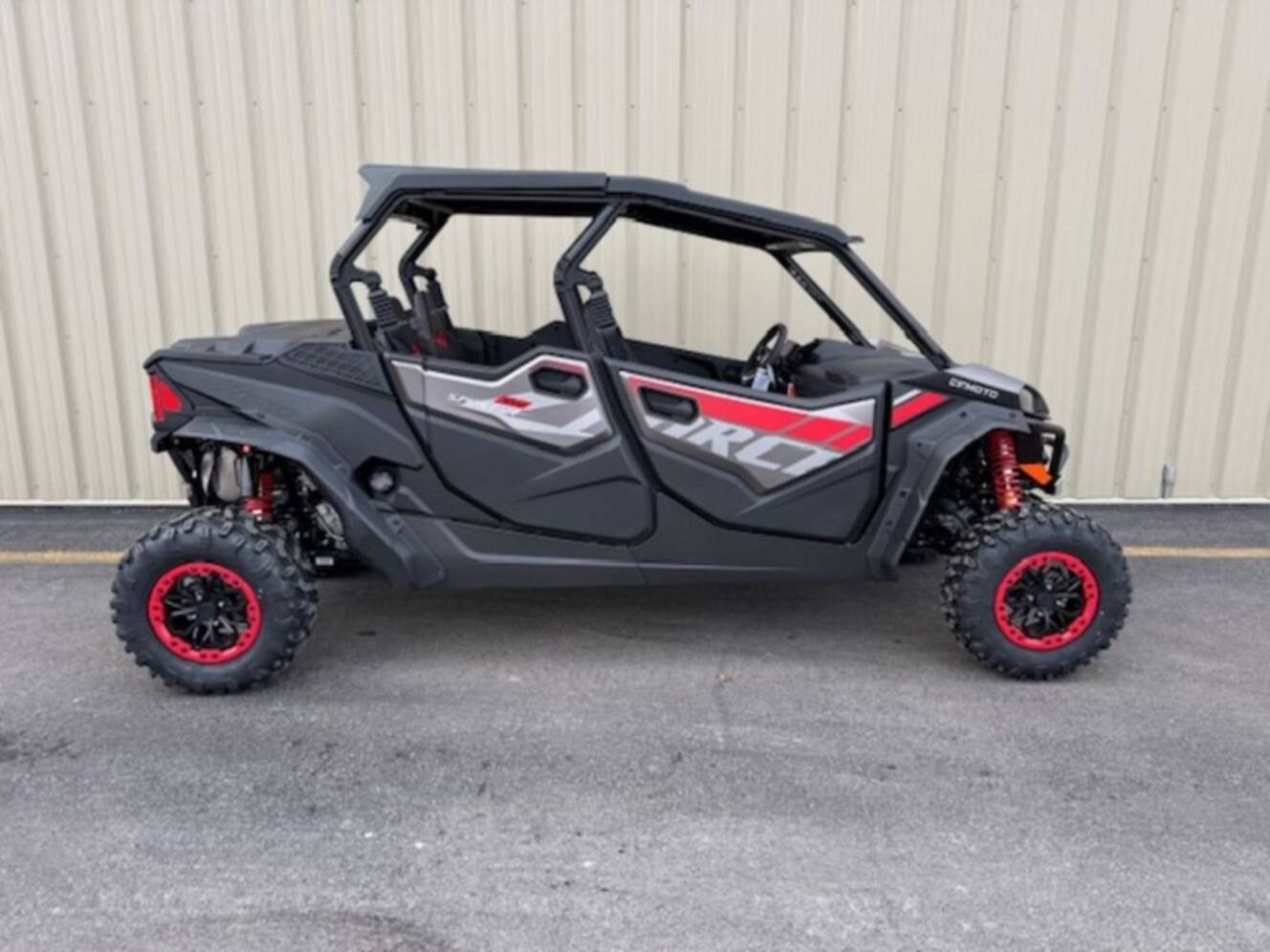 A photo of this 2026 CFMOTO ZFORCE 950 Sport-4