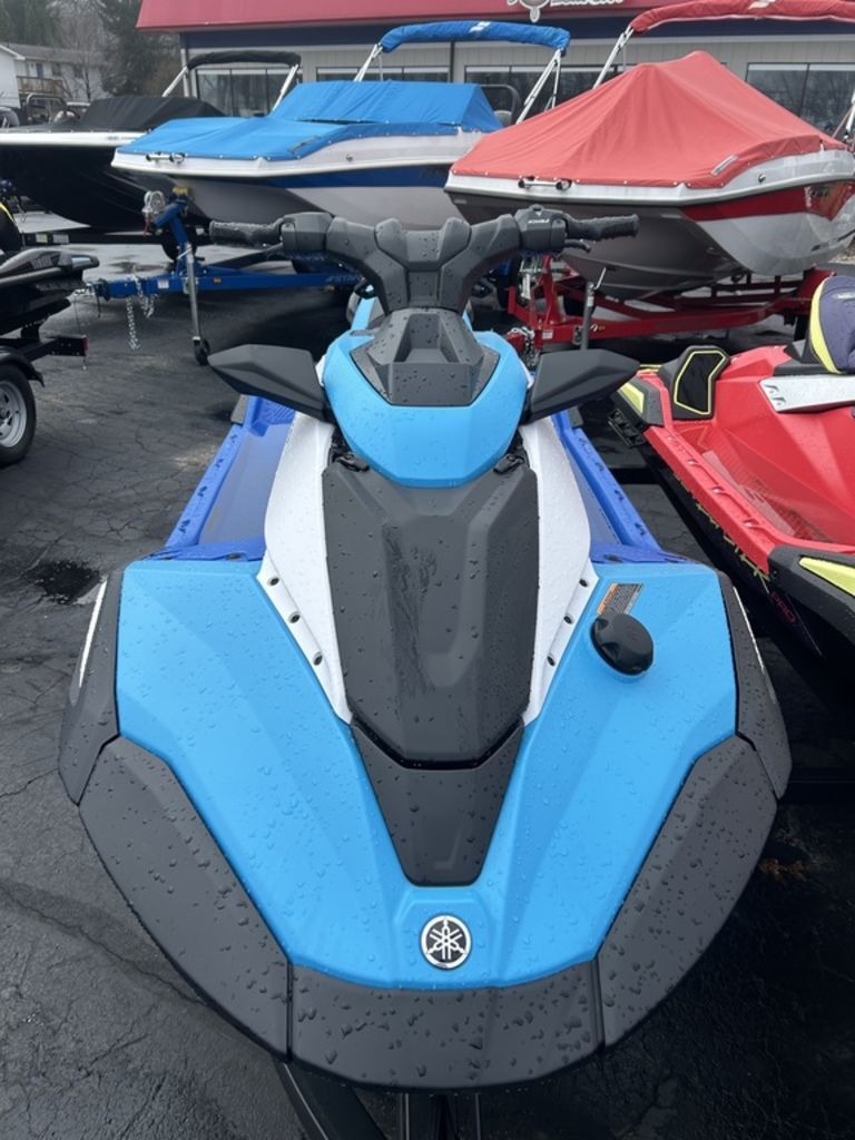 2026 Yamaha JetBlaster DLX 3-Up in houghton lake MI