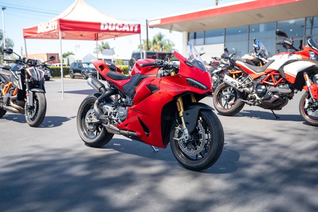 2025 Ducati Panigale V2 S V2 S in Costa Mesa, CA