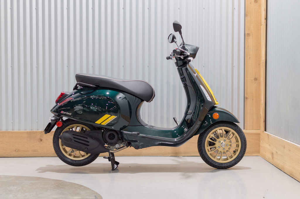 2022 Vespa Sprint 50 Racing Sixties 50 RACING SIXTIES in Dunmore, PA