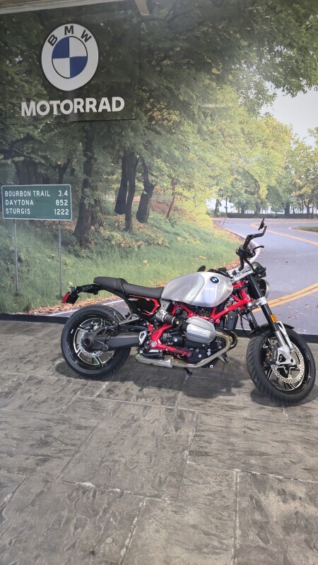 2025 BMW MOTORRAD R 12 nineT in Louisville, KY