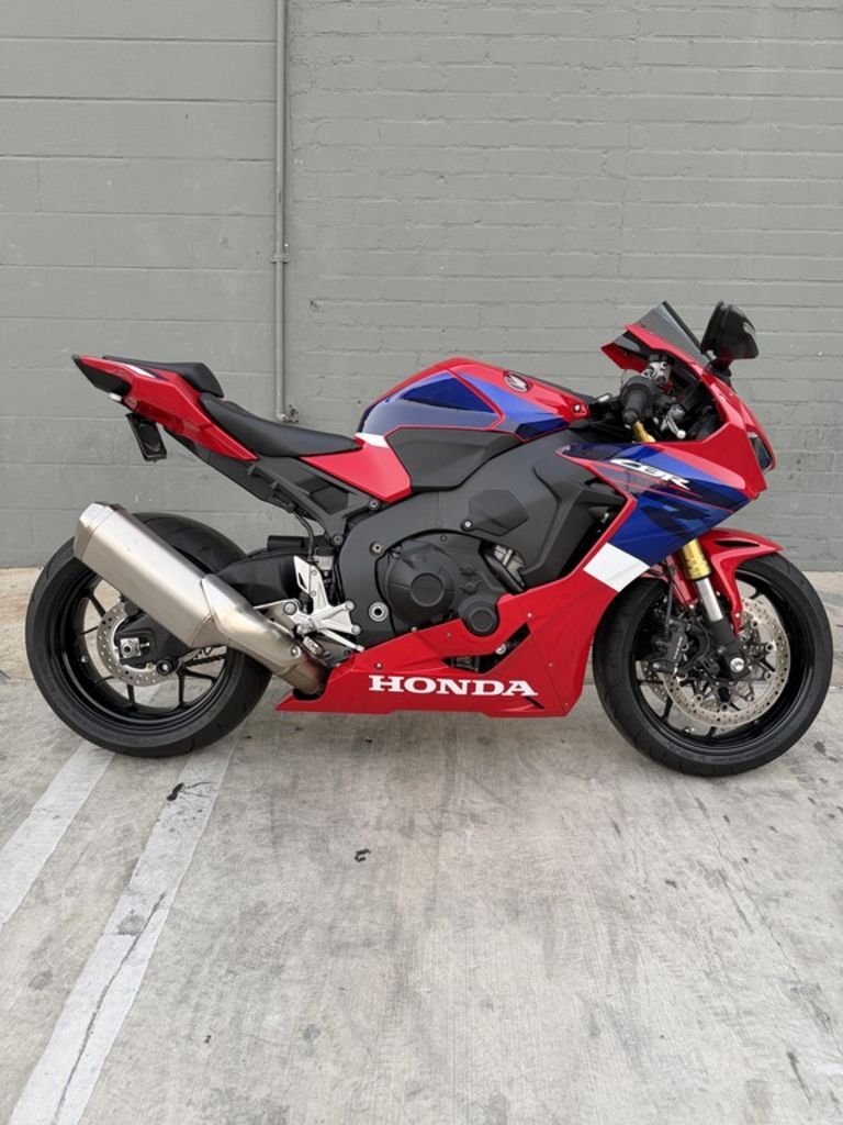 2024 Honda® CBR1000RR ABS 1000RR ABS in Van Nuys, CA
