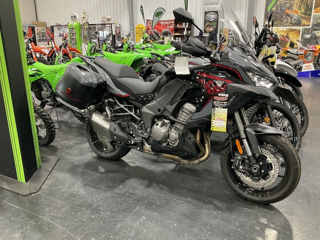 2021 Kawasaki Versys® 1000 SE LT+ 1000 SE LT+ in Johnstown, PA