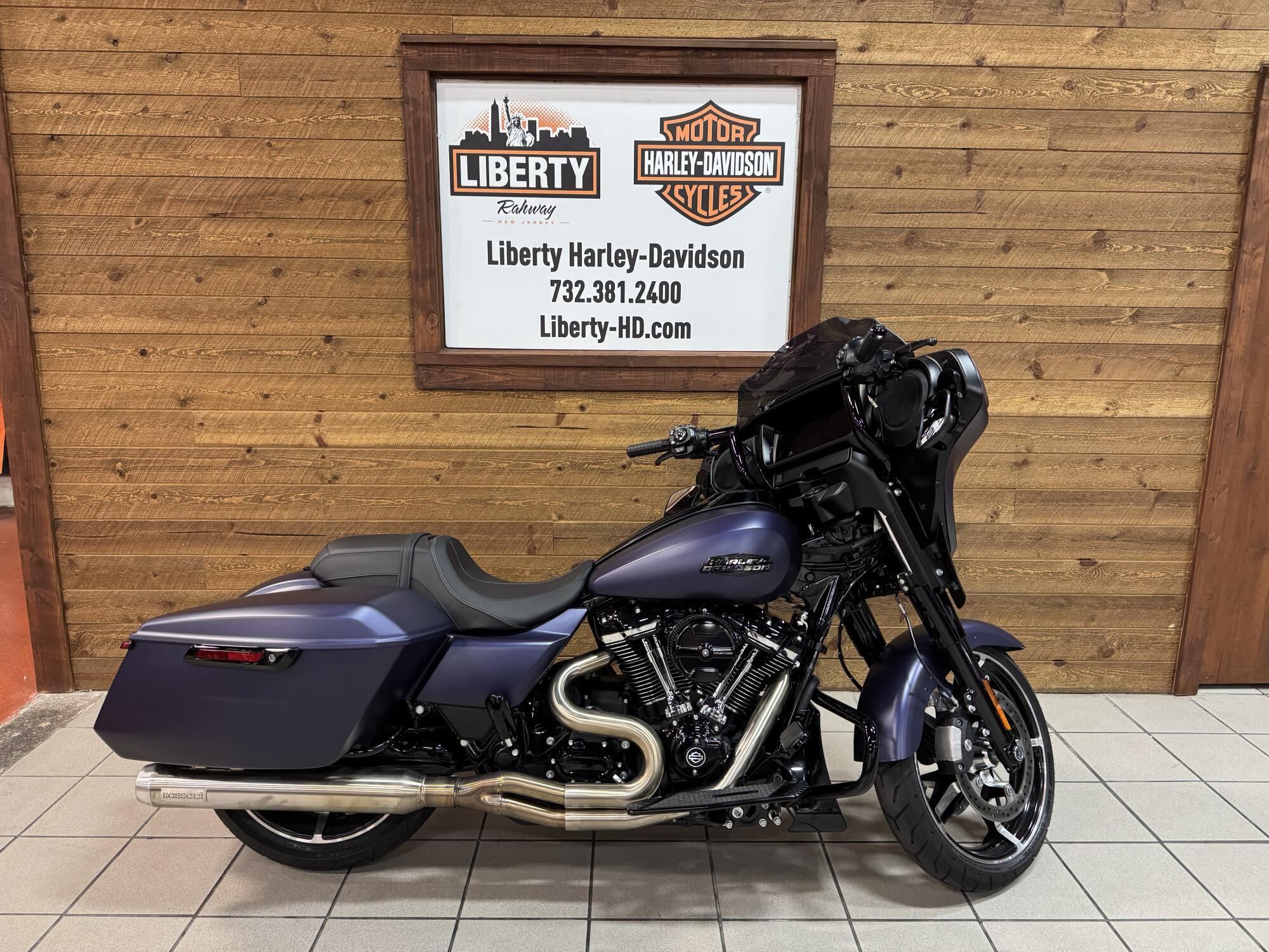2025 Harley-Davidson Street Glide in Rahway, NJ