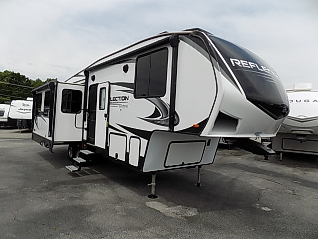 2022 Grand Design Reflection 150 series 295RL in carthage MO