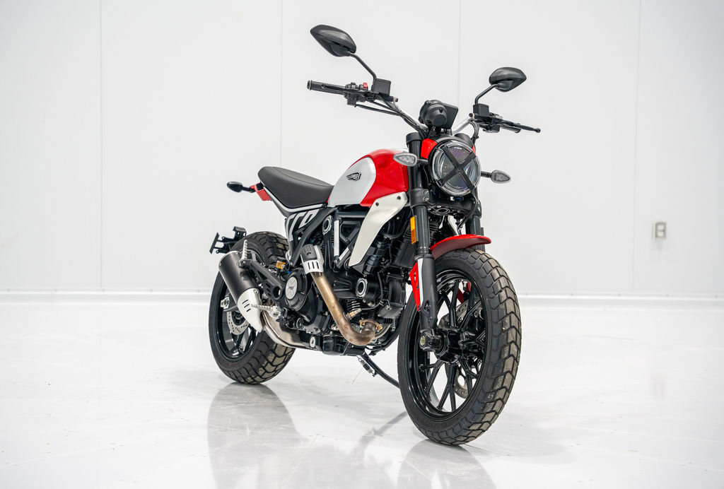 2024 Ducati Scrambler Icon (2G) Red ICON in Zionsville, IN