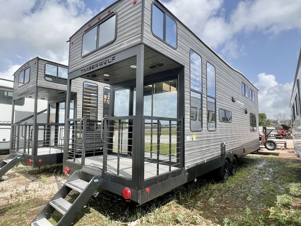 2026 Forest River Cherokee Timberwolf Mini Loft 20OG in sealy TX