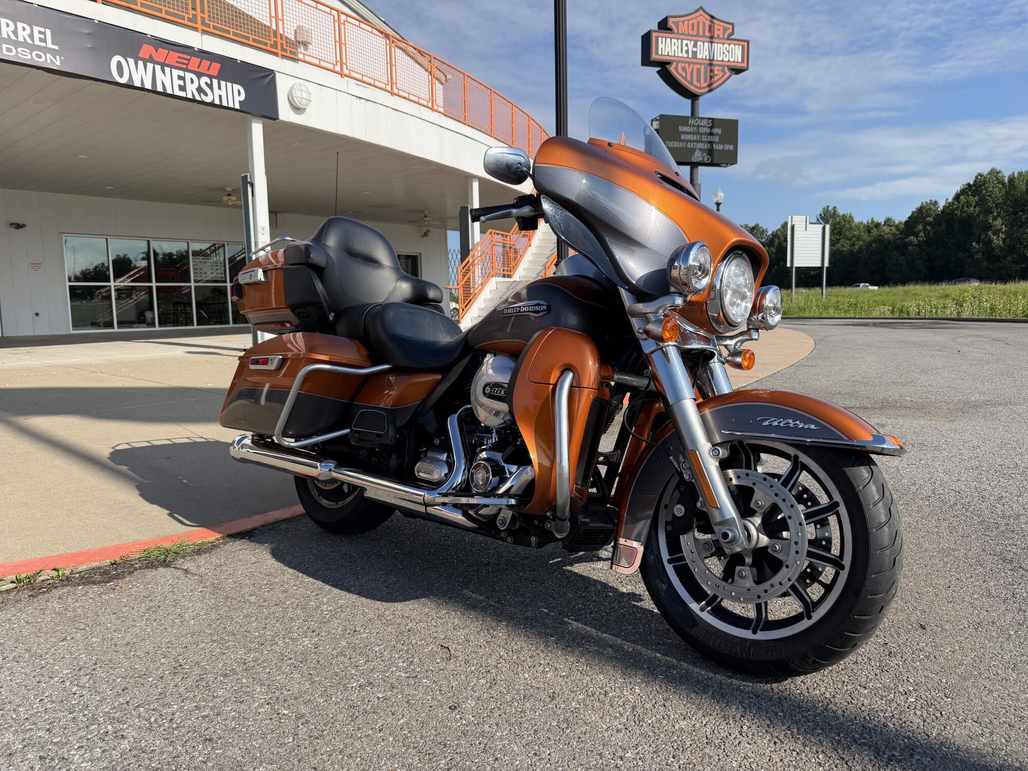 2016 Harley-Davidson Electra Glide Ultra Classic ULTRA CLASSIC FLHTCU in Winterville, NC