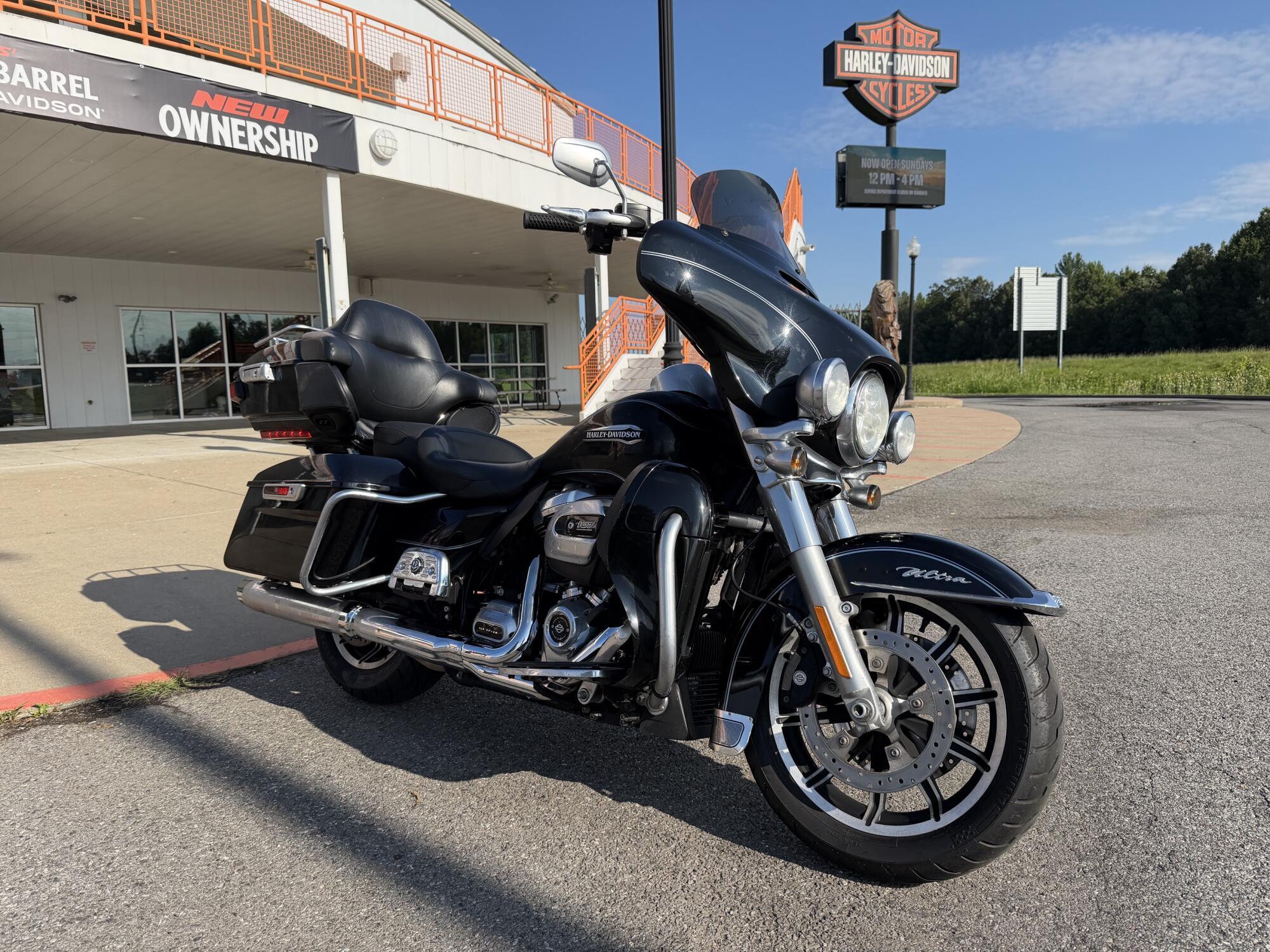 2018 Harley-Davidson Electra Glide Ultra Classic ULTRA CLASSIC FLHTCU in Winterville, NC