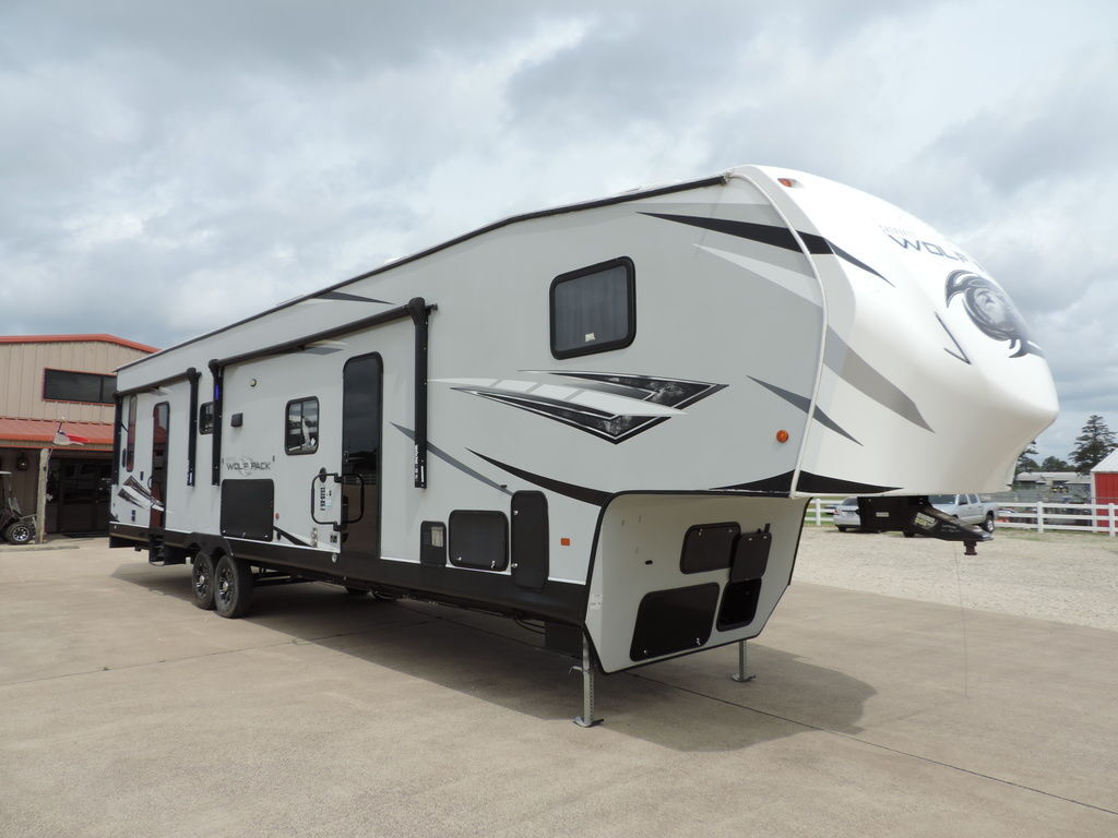 2021 Forest River CHEROKEE WOLF PACK 365PACK16 Fifth Wheel Toy Hauler RV