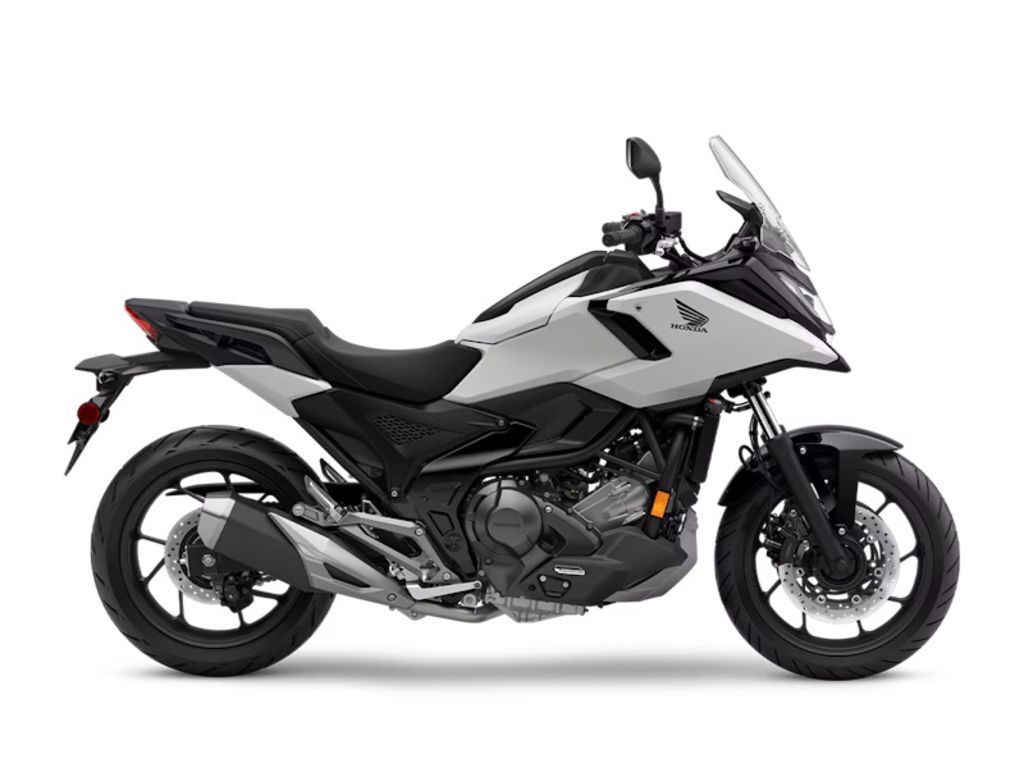 2025 Honda® NC750X DCT X DCT ABS in Monroe, MI
