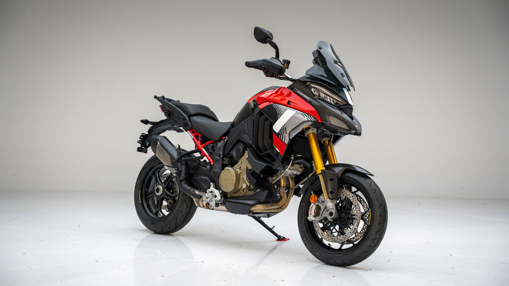 2026 Ducati Multistrada V4 Pikes Peak Livery V4 in Zionsville, IN