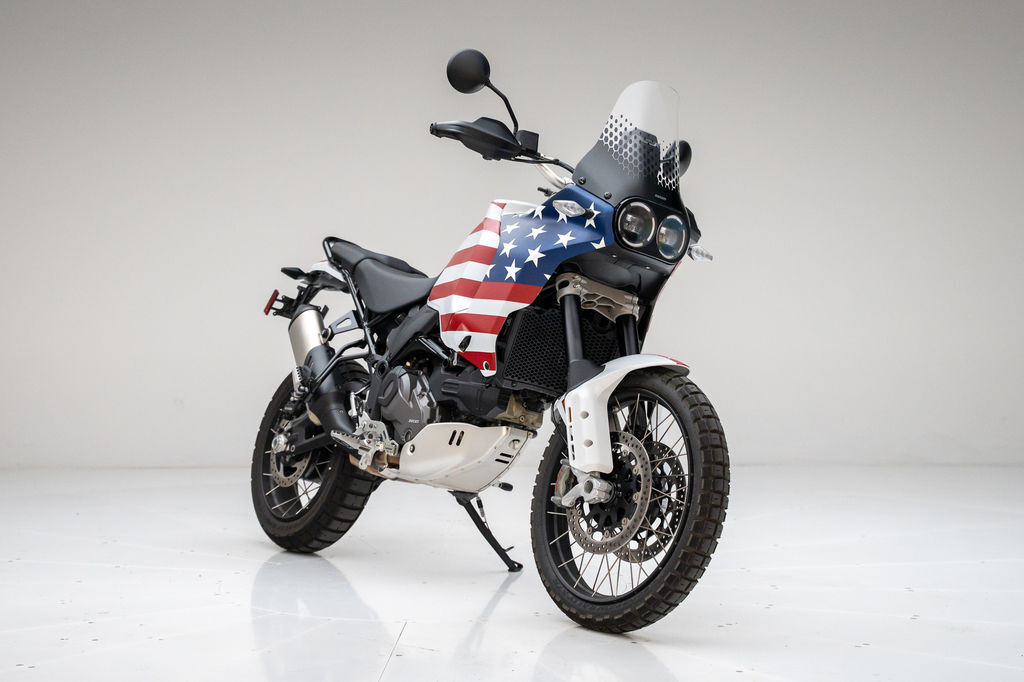 2024 Ducati DesertX White Livery BASE in Zionsville, IN