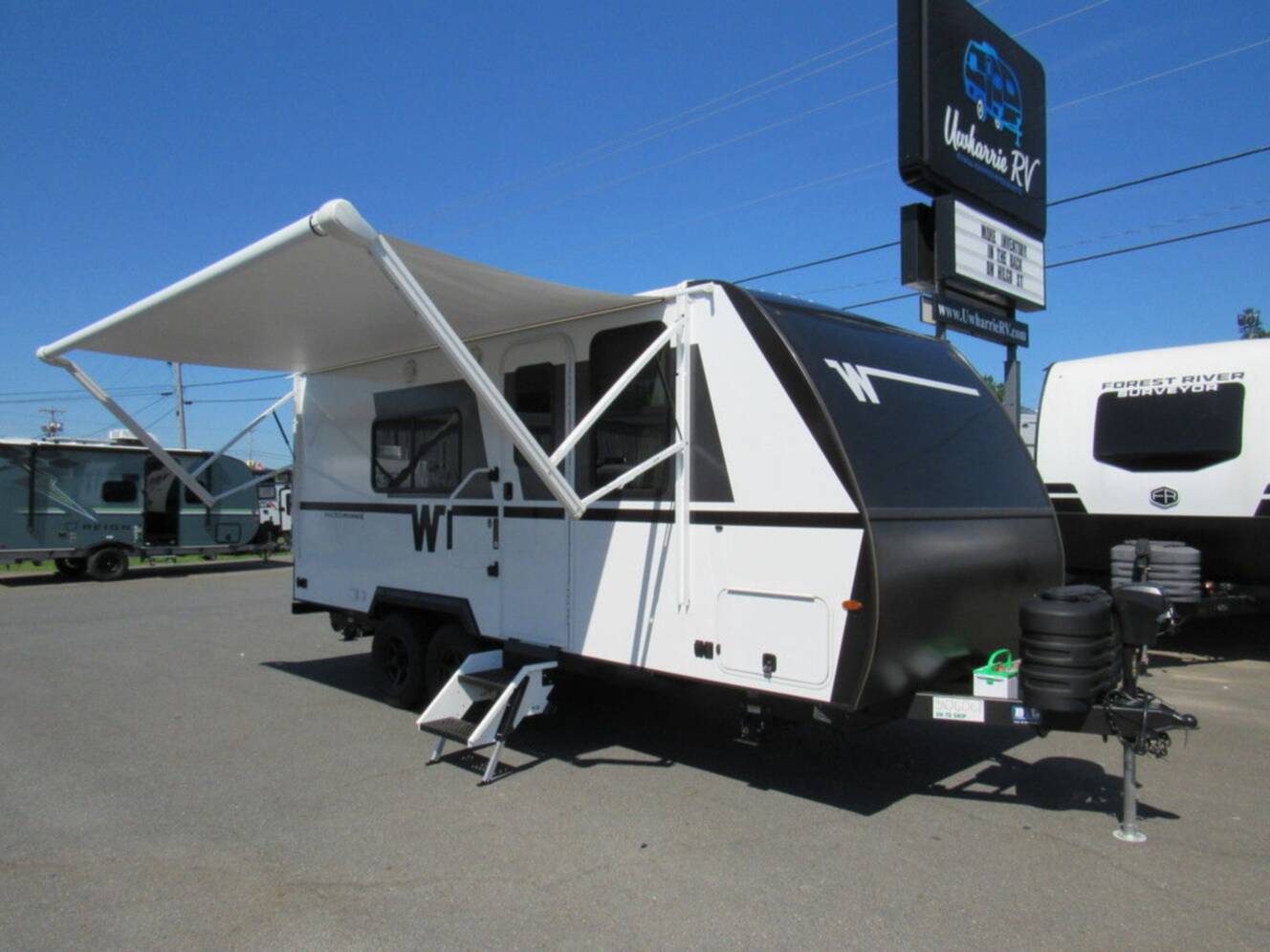 A photo of this 2027 Winnebago Micro Minnie 2000FRB