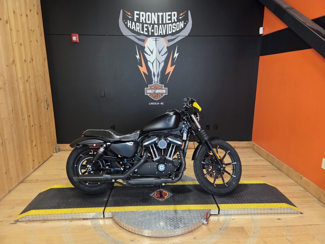 2022 Harley-Davidson Iron 883 IRON in Winterville, NC