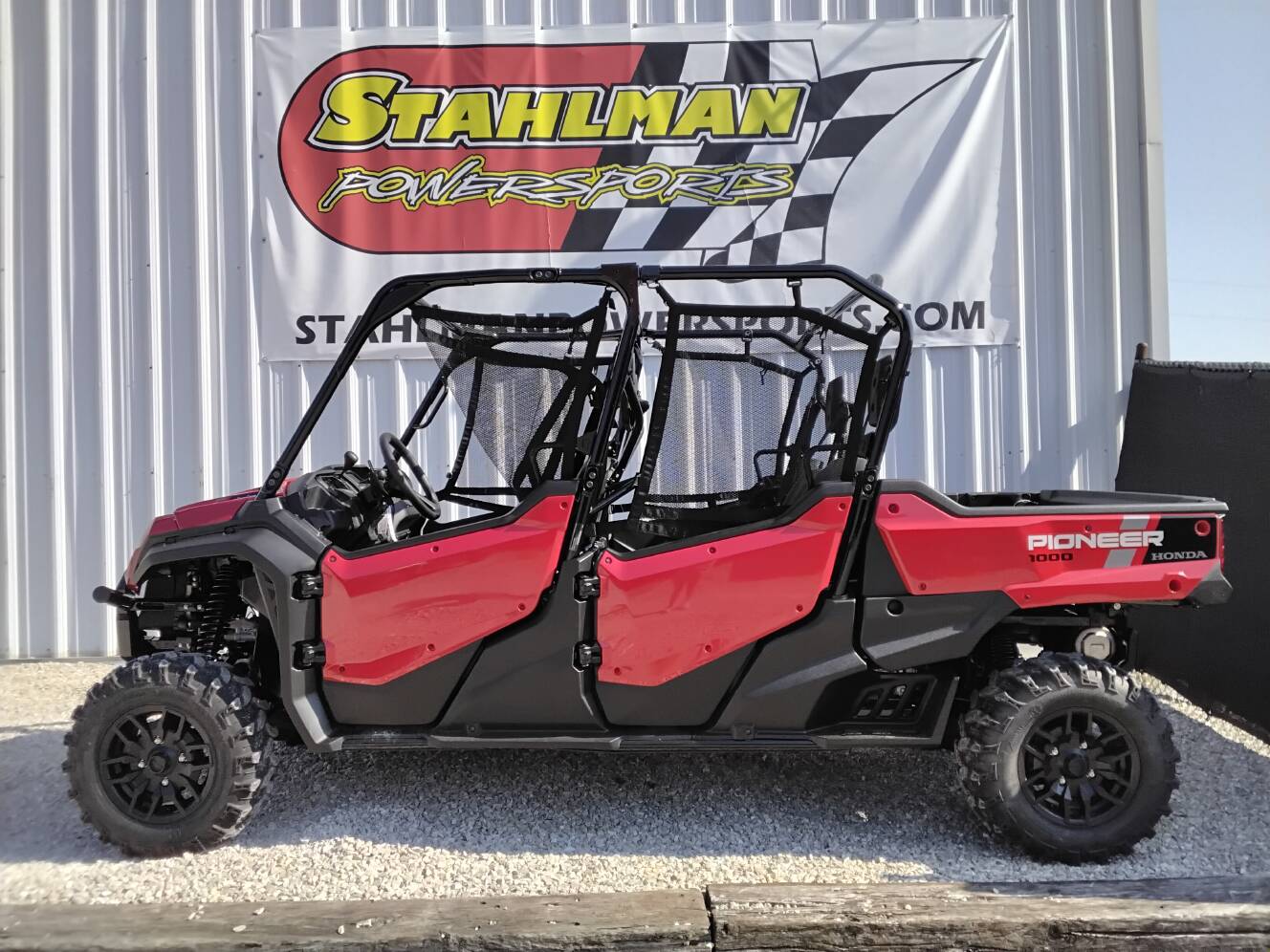 A photo of this 2025 Honda Pioneer 1000-6 Crew Deluxe