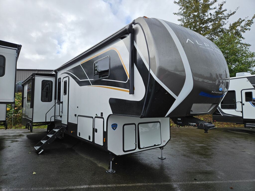 2025 Keystone Alpine Avalanche Edition 338GK in everett WA