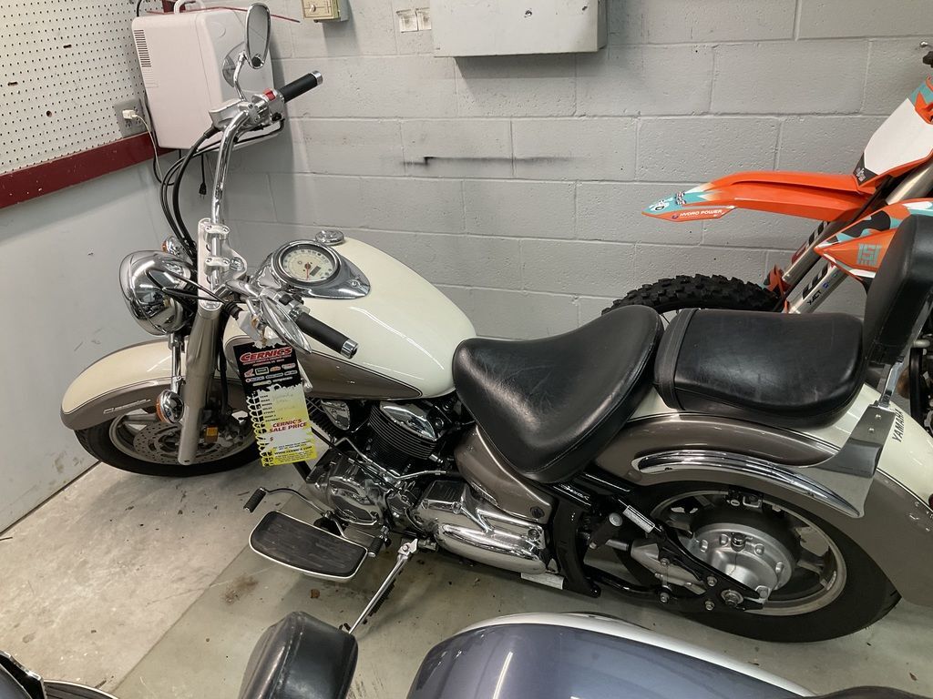 2003 Yamaha XVS11AWR XVS 1300 in Johnstown, PA
