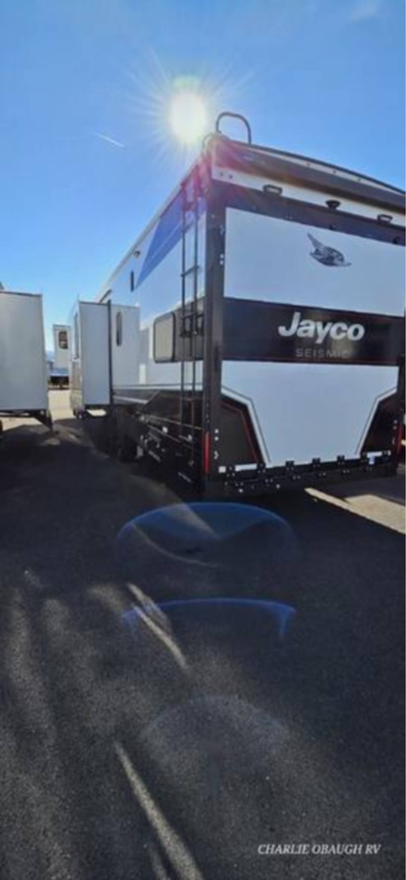 A photo of this 2026 Jayco Seismic 395