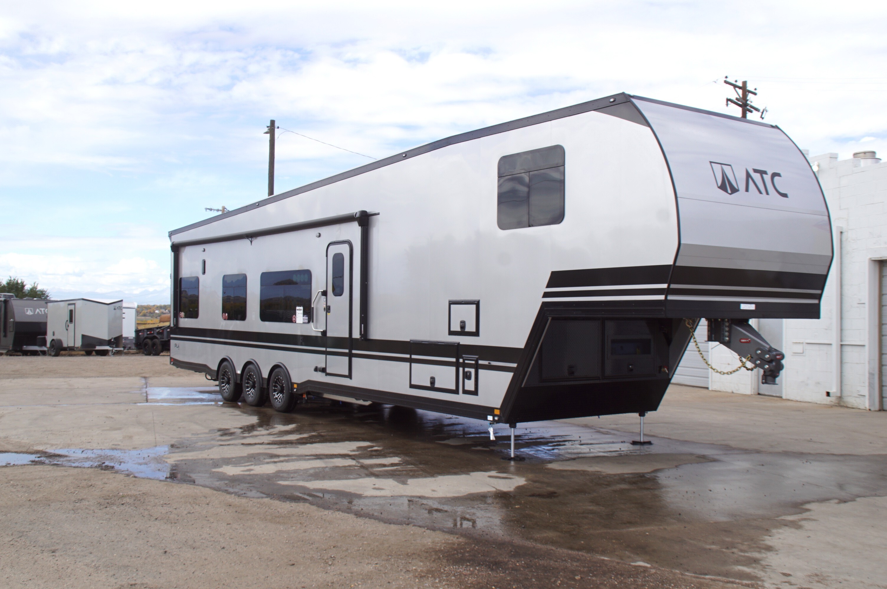 2026 ATC TRAILERS Pla 750 4419 Gooseneck New Generation RV