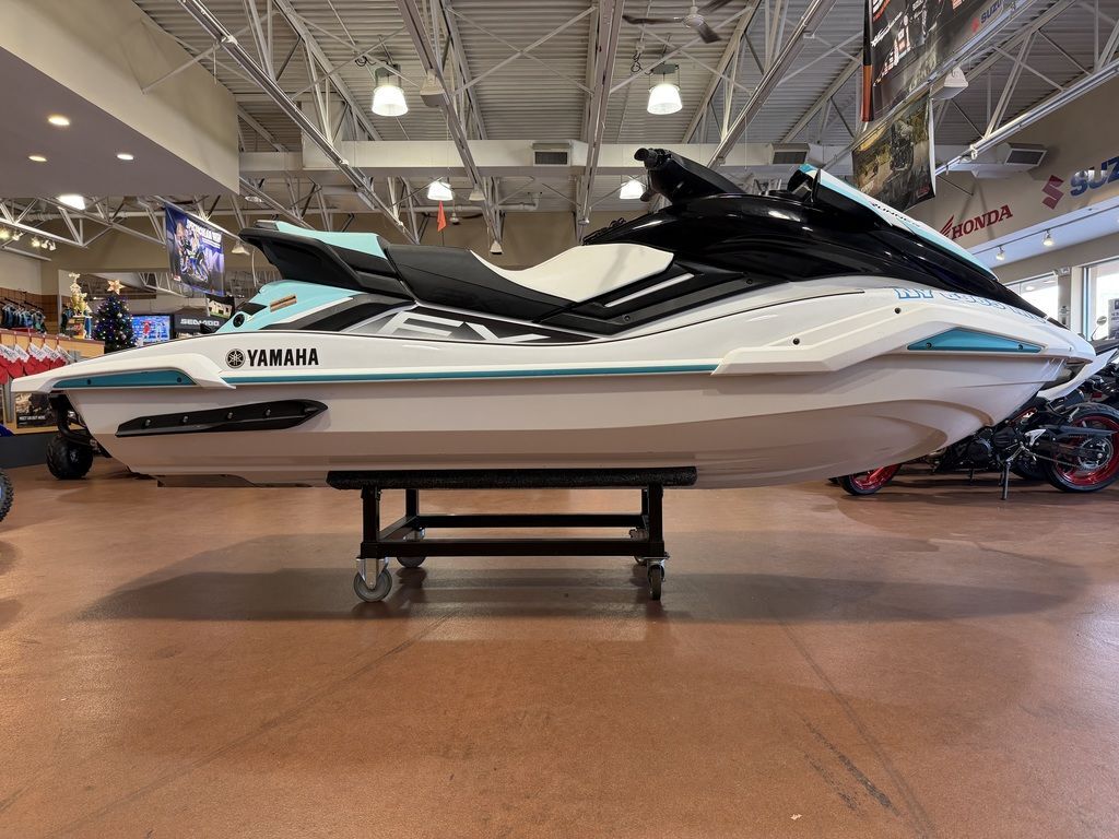 2024 Yamaha FX HO-WHITE/BLUE in massapequa NY