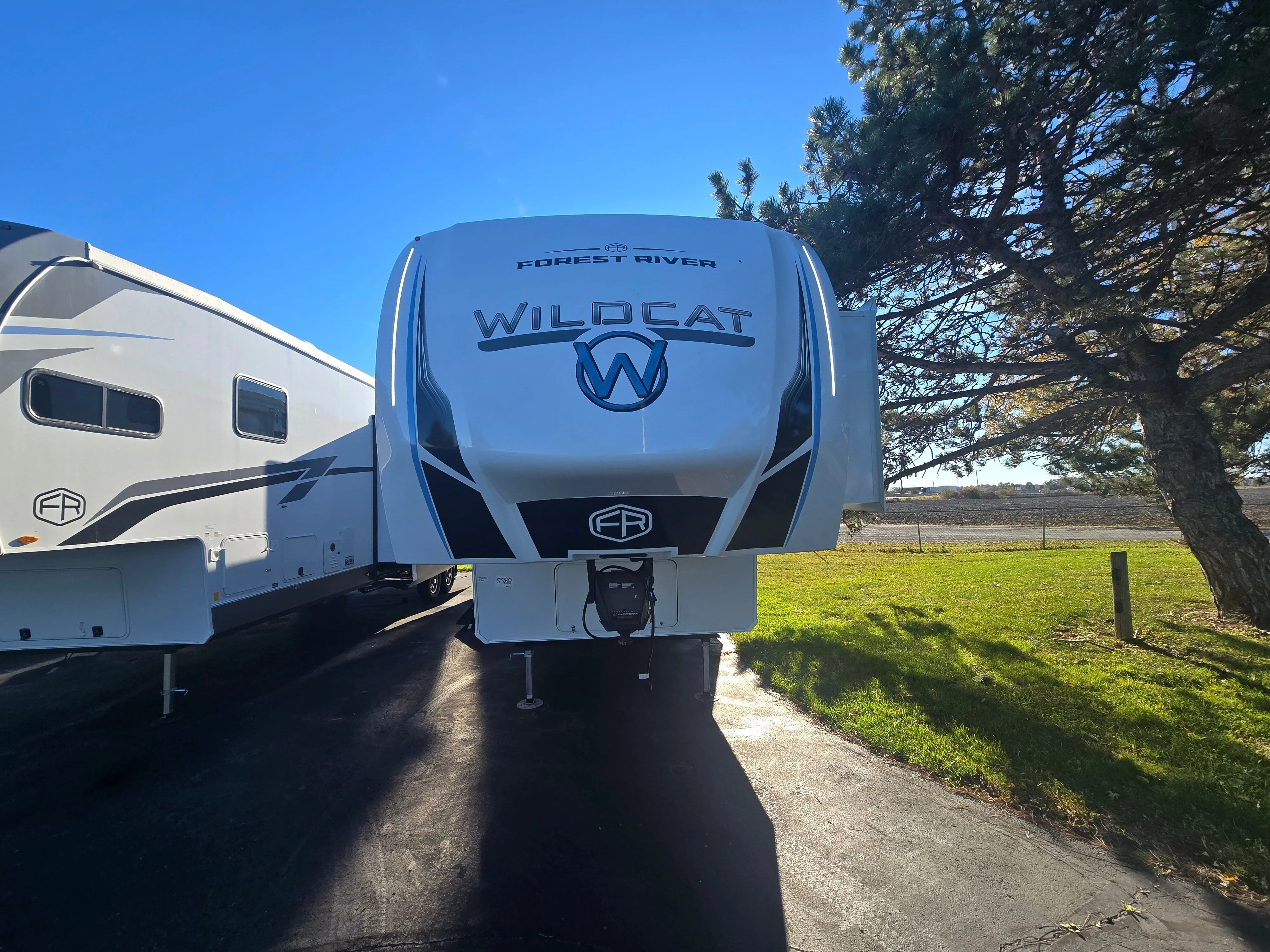 2026 Forest River Wildcat Fifth Wheels 34CRIB in bay city MI