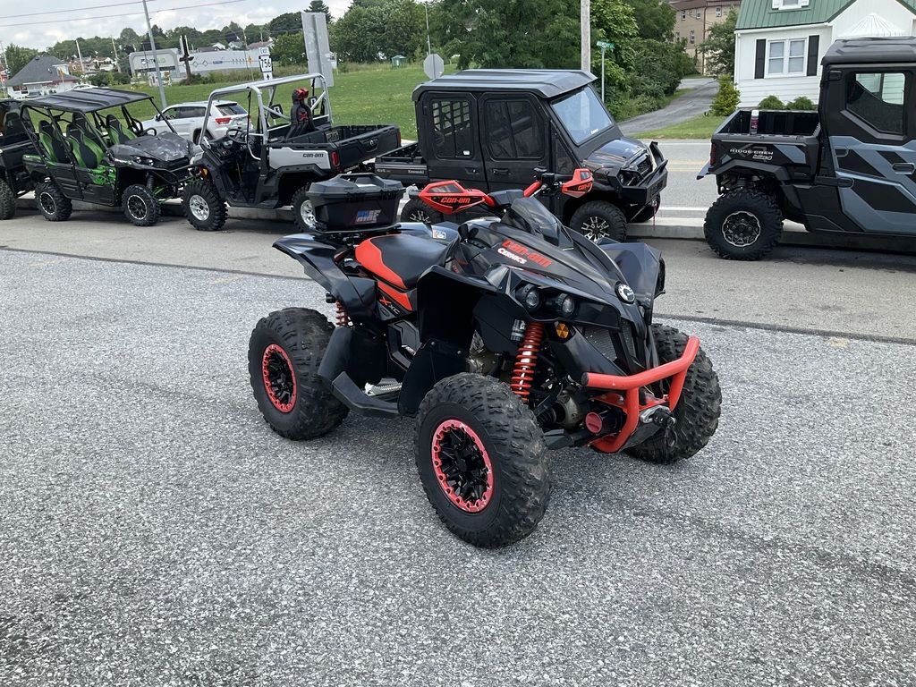 2020 Can-Am Renegade® X xc 1000R Carbon Black & Can-Am Red in johnstown PA