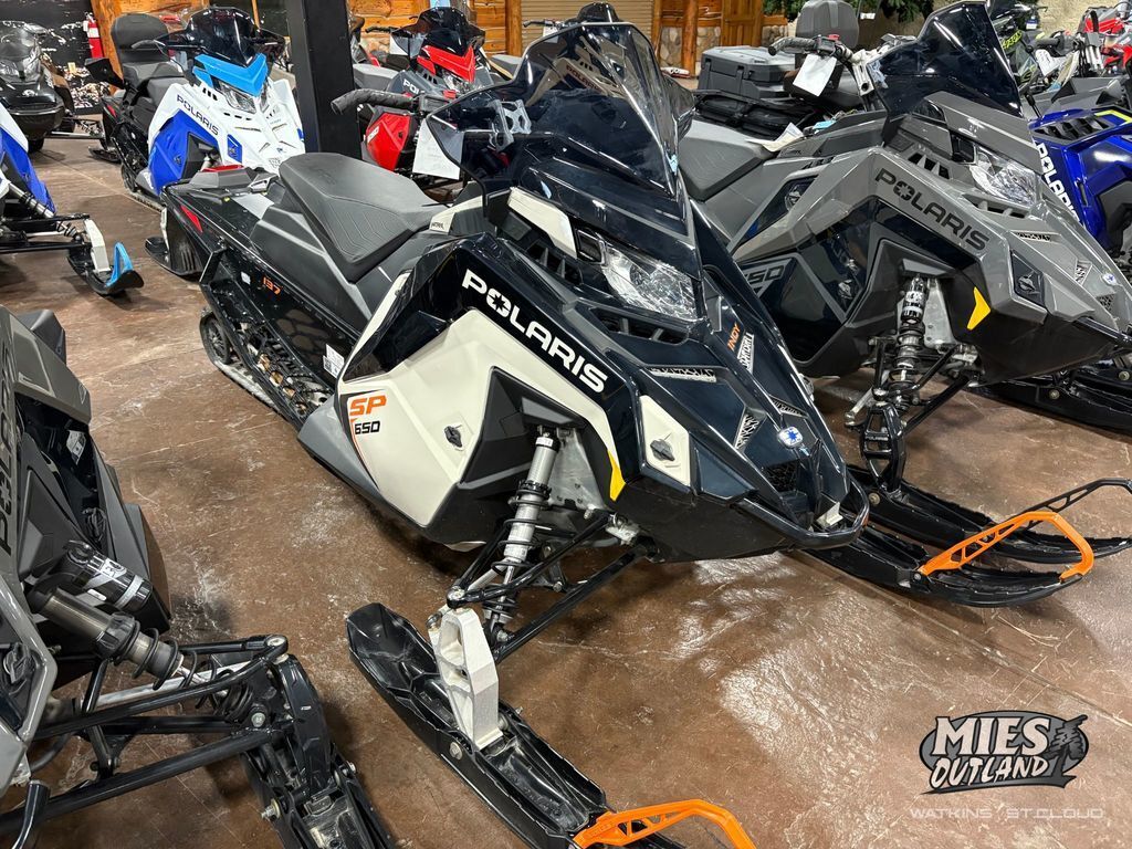 2025 Polaris® 650 Indy SP 137 ES in watkins MN