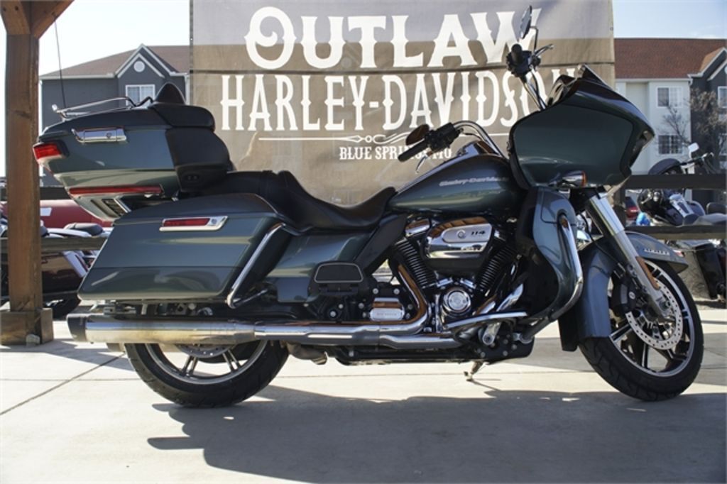 2020 Harley-Davidson ROAD GLIDE LIMITED LIMITED in Blue Springs, MO