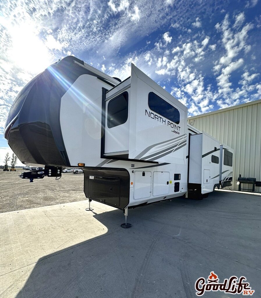 2026 Jayco North Point 381CKRE RV