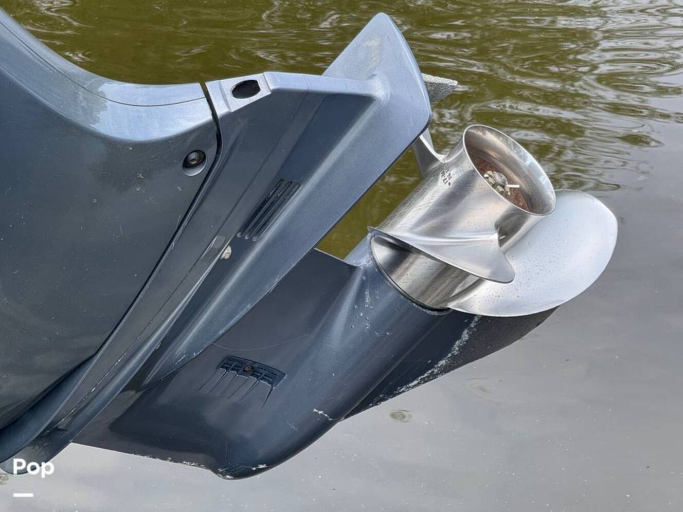 A photo of this 2019 Robalo 226 Cayman