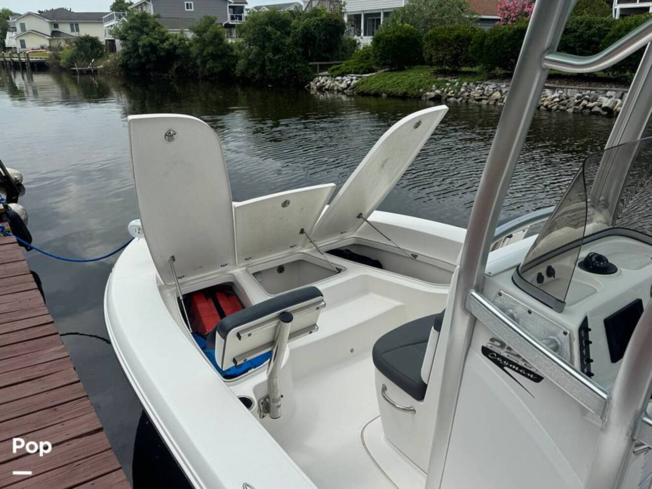 A photo of this 2019 Robalo 226 Cayman