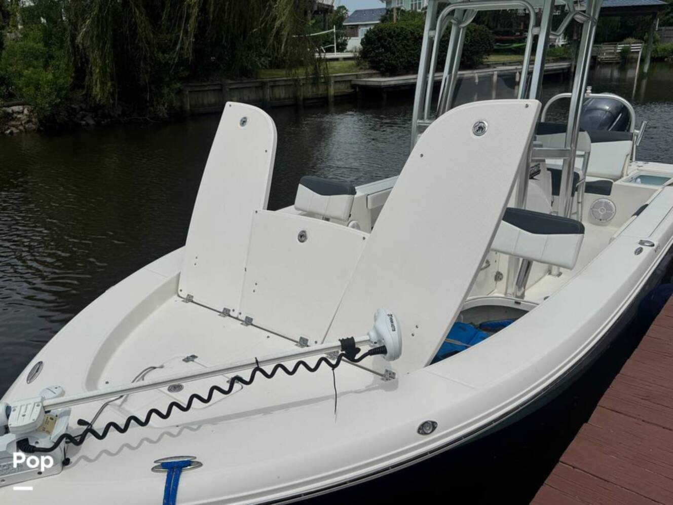 A photo of this 2019 Robalo 226 Cayman