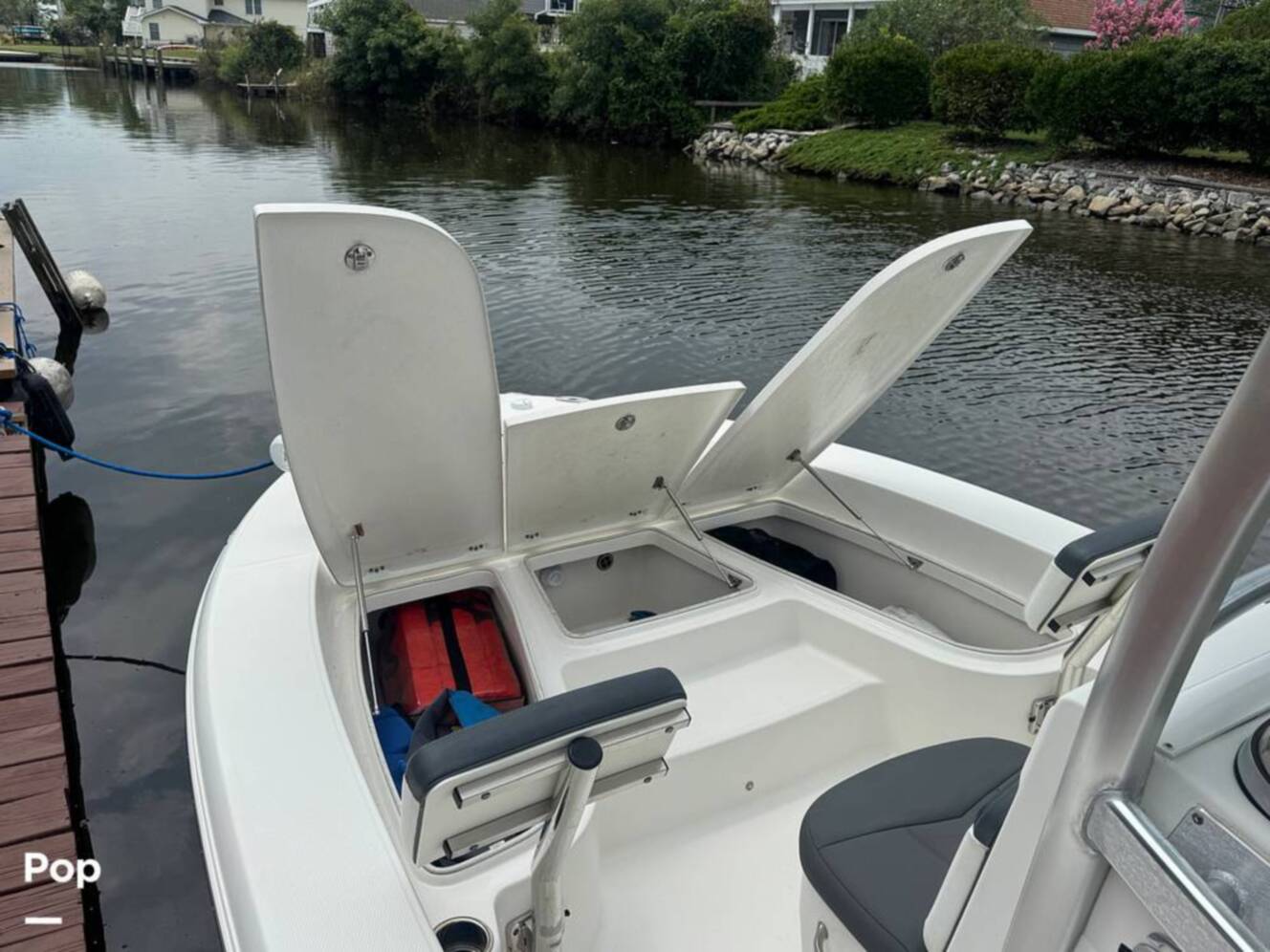 A photo of this 2019 Robalo 226 Cayman