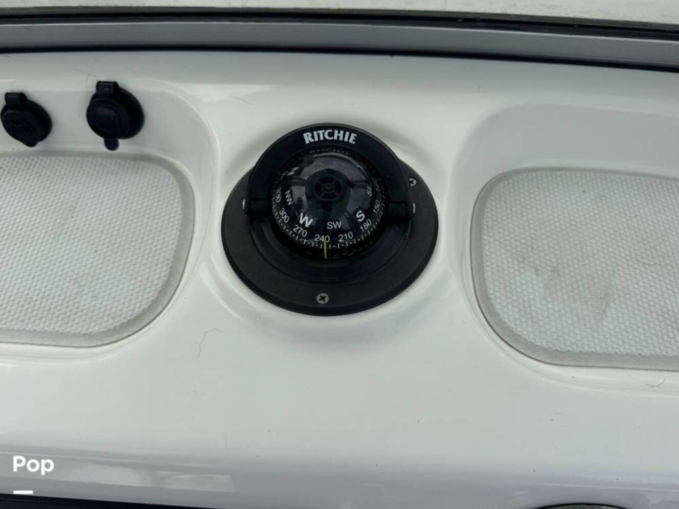 A photo of this 2019 Robalo 226 Cayman